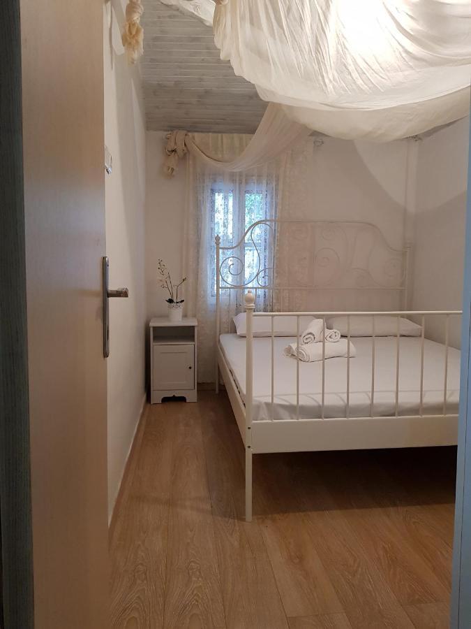 אגיוס ניקולאוס Athina'S Home 1 מראה חיצוני תמונה