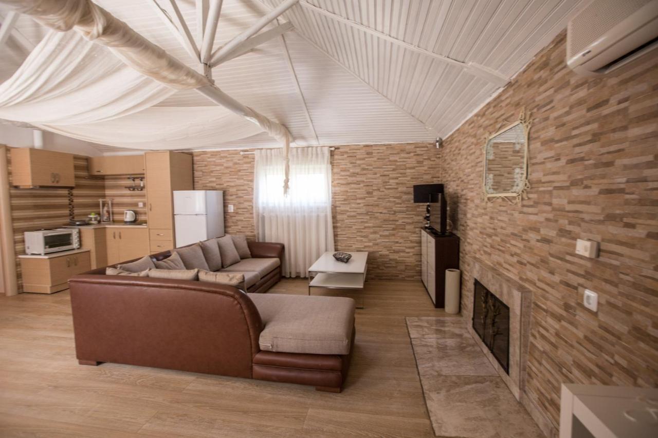 אגיוס ניקולאוס Athina'S Home 1 מראה חיצוני תמונה